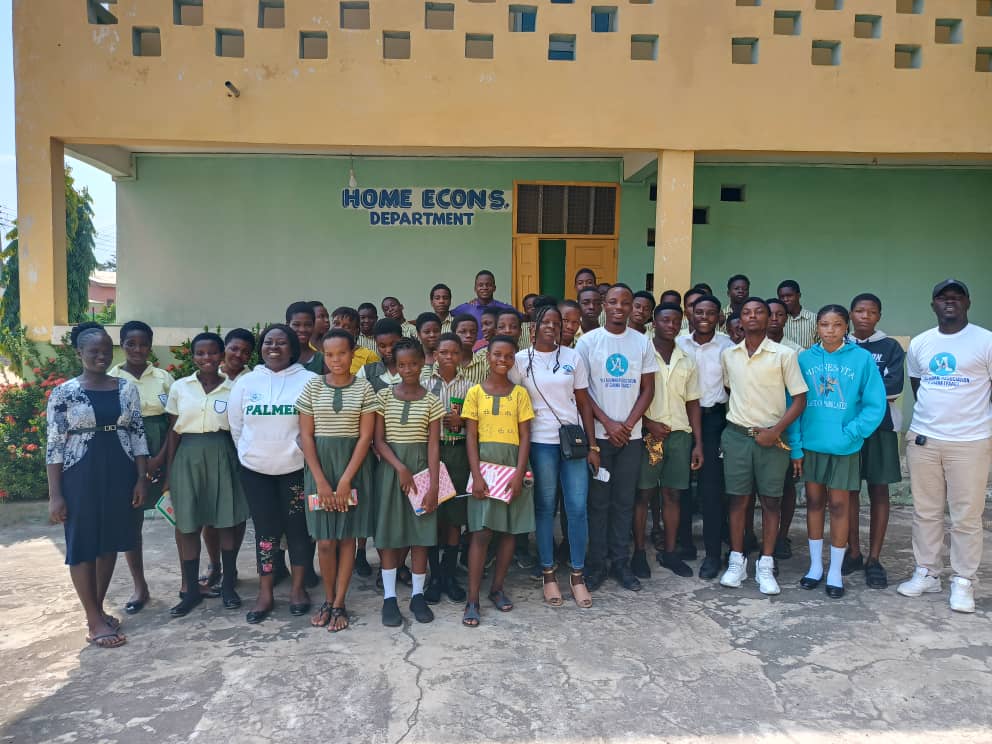 Participants at a YAAG student leadership outreach programme.